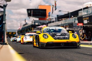 12h Bathurst 2025 -  Meguiar’s Bathurst 12 Hour - Intercontinental GT Challenge Round 1 - Foto: Gruppe C Photography; #911 Porsche 911 GT3 R (992), Absolute Racing: Matt Campbell, Ayhancan Güven, Alessio Picariello
 | Gruppe C Photography