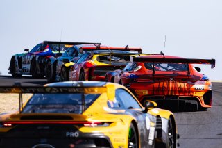 12h Bathurst 2025 -  Meguiar’s Bathurst 12 Hour - Intercontinental GT Challenge Round 1 - Foto: Gruppe C Photography; #75 Mercedes-AMG GT3, SunEnergy1 Racing: Kenny Habul, Jules Gounon, Luca Stolz
 | Gruppe C Photography