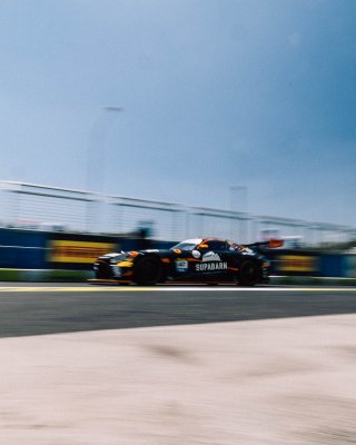 12h Bathurst 2025 -  Meguiar’s Bathurst 12 Hour - Intercontinental GT Challenge Round 1 - Foto: Gruppe C Photography; #47 Mercedes-AMG GT3, Supabarn Supermarkets, Tigani Motorsport: James Koundouris, Theo Koundouris, David Russell, Luke Youlden
 | Gruppe C Photography
