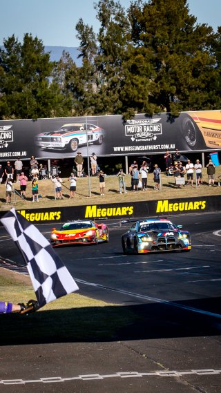 12h Bathurst 2025 -  Meguiar’s Bathurst 12 Hour - Intercontinental GT Challenge Round 1 - Foto: Gruppe C Photography; #32 BMW M4 GT3, Team WRT: Augusto Farfus, Sheldon van der Linde, Kelvin van der Linde
 | Gruppe C Photography