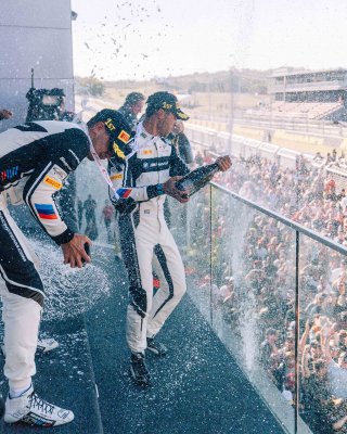 12h Bathurst 2025 -  Meguiar’s Bathurst 12 Hour - Intercontinental GT Challenge Round 1 - Foto: Gruppe C Photography; #32 BMW M4 GT3, Team WRT: Augusto Farfus, Sheldon van der Linde, Kelvin van der Linde
 | Gruppe C Photography