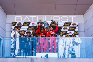 12h Bathurst 2025 -  Meguiar’s Bathurst 12 Hour - Intercontinental GT Challenge Round 1 - Foto: Gruppe C Photography; #911 Porsche 911 GT3 R (992), Absolute Racing: Matt Campbell, Ayhancan Güven, Alessio Picariello; #36 Ferrari 296 GT3, Arise Racing GT: A | Gruppe C Photography