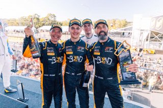 12h Bathurst 2025 -  Meguiar’s Bathurst 12 Hour - Intercontinental GT Challenge Round 1 - Foto: Gruppe C Photography; #91 Porsche 911 GT3 R (992), The Bend: Yasser Shahin, Sam Shahin, Laurin Heinrich, Morris Schuring
 | Gruppe C Photography