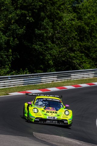 53. ADAC RAVENOL 24h Nürburgring 2025 - Foto: Gruppe C Photography; #911 Porsche 911 GT3 R (992), Manthey EMA: Kevin Estre, Ayhancan Guven, Thomas Preining
 | Gruppe C Photography