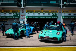 53. ADAC RAVENOL 24h Nürburgring 2025 - Foto: Gruppe C Photography; #33 Porsche 911 GT3 R (992), Falken Motorsports: Julien Andlauer, Nico Menzel, Sven Müller, Alessio Picariello, ; #44 Porsche 911 GT3 R (992), Falken Motorsports: Dorian Boccolacci, Tim H | Gruppe C Photography