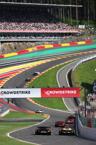 #5 - Optimum Motorsport - Largim ALI - James ALLEN - Michael PORTER - Ollie MILLROY - McLaren 720S GT3 EVO
 | SRO / JEP