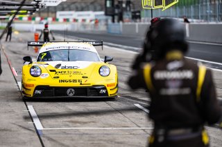 49th SUZUKA 1000km - Intercontinental GT Challenge Round 4 - Foto: Gruppe C Photography, 7 Porsche 911 GT3 R (992), Absolute Racing: Kevin Estre, Laurens Vanthoor, Patrick Pilet
 | Gruppe C GmbH