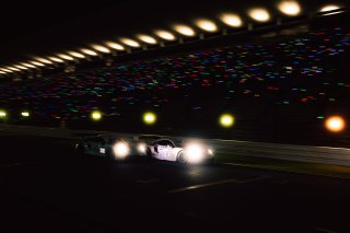 49th SUZUKA 1000km - Intercontinental GT Challenge Round 4 - Foto: Gruppe C Photography; #6 Porsche 911 GT3 R (992), Origine Motorsport: Laurin Heinrich, Alessio Picarello, Bastian Buus; #61 Porsche 911 GT3 R (992), EBM GIGA Racing: Adrian D'Silva, Harry  | Gruppe C GmbH