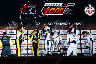 49th SUZUKA 1000km - Intercontinental GT Challenge Round 4 - Foto: Gruppe C Photography; #7 Porsche 911 GT3 R (992), Absolute Racing: Kevin Estre, Laurens Vanthoor, Patrick Pilet; 32 BMW M4 GT3 EVO, Team WRT: Raffaele Marciello, Kelvin van der Linde, Char | Gruppe C GmbH