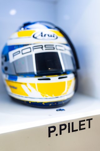 49th SUZUKA 1000km - Intercontinental GT Challenge Round 4 - Foto: Gruppe C Photography; #7 Porsche 911 GT3 R (992), Absolute Racing: Kevin Estre, Laurens Vanthoor, Patrick Pilet
 | Gruppe C GmbH             