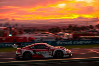 12h Bathurst 2026 -  Meguiar&rsquo;s Bathurst 12 Hour - Intercontinental GT Challenge Round 1 - Foto: Gruppe C Photography; #86 Porsche 911 GT3 R (992), High Class Racing: Kerong Li, Anders Fjordbach, Dorian Boccolacci
 | SRO Motorsports Group