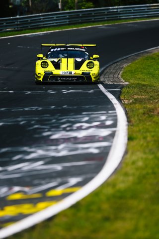 54. ADAC RAVENOL 24h N&uuml;rburgring 2026 #17 Porsche 911 GT3 R (992) Evo26, Dunlop Motorsport: Julien Andlauer, Dorian Boccolacci, Nico Menzel, Alessio Picariello - picture by Gruppe C Photography
 | Gruppe C Photography                 