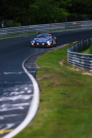 54. ADAC RAVENOL 24h N&uuml;rburgring 2026 #17 Porsche 911 GT3 R (992) Evo26, Dunlop Motorsport: Julien Andlauer, Dorian Boccolacci, Nico Menzel, Alessio Picariello - picture by Gruppe C Photography
 | Gruppe C Photography                 