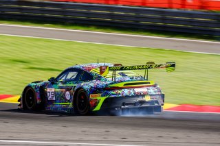 #79 - Tsunami RT - Johannes ZELGER - Fabio BABINI - Nico MENZEL - Hiroshi HAMAGUCHI - Porsche 911 GT3 R (992) EVO | SRO / JEP