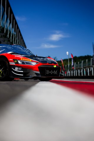 #84 - Eastalent Racing - Christopher HAASE - Simon REICHER - Markus WINKELHOCK - Audi R8 LMS GT3 EVO II | SRO / JEP