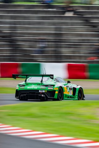 28 Mercedes-AMG GT3 EVO, Craft-Bamboo Racing: Kevin Tse, Daisuke Yamawaki, Jo&atilde;o Paulo De Oliveira
 | Gruppe C GmbH