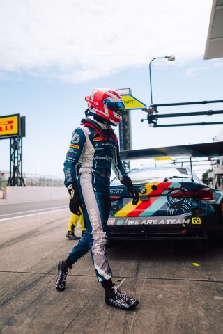 69 BMW M4 GT3 EVO, Team WRT: Anthony McIntosh, Parker Thompson, Dan Harper
 | Gruppe C GmbH