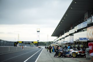 181 Ferrari 296 GT3 EVO, Norik Racing: Norik, David Tan, Taku Bamba                      | Gruppe C GmbH