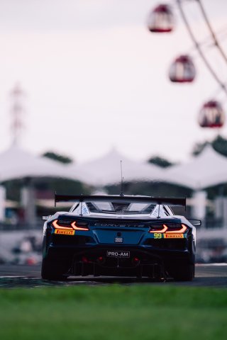 99 Chevrolet Corvette Z06 GT3.R, Johor Motorsports Racing - JMR: Prince Jefri Ibrahim, Prince Abu Bakar Ibrahim, Ben Green
 | Gruppe C GmbH