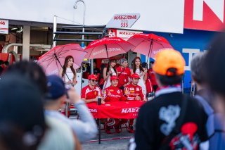 555 Ferrari 296 GT3 EVO, Maezawa Racing: Yusaku Maezawa, Naoki Yokomizo, Alessio Rovera  | Gruppe C GmbH
