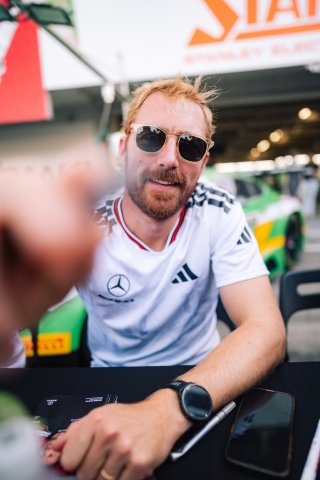 77 Mercedes-AMG GT3 EVO, Mercedes-AMG Team Craft-Bamboo Racing: Luca Stolz, Maxime Martin, Kakunoshin Ohta
 | Gruppe C GmbH
