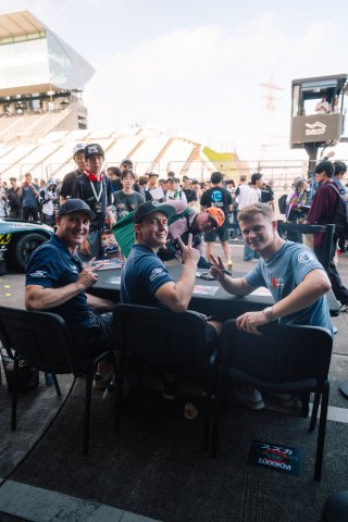 69 BMW M4 GT3 EVO, Team WRT: Anthony McIntosh, Parker Thompson, Dan Harper               | Gruppe C GmbH